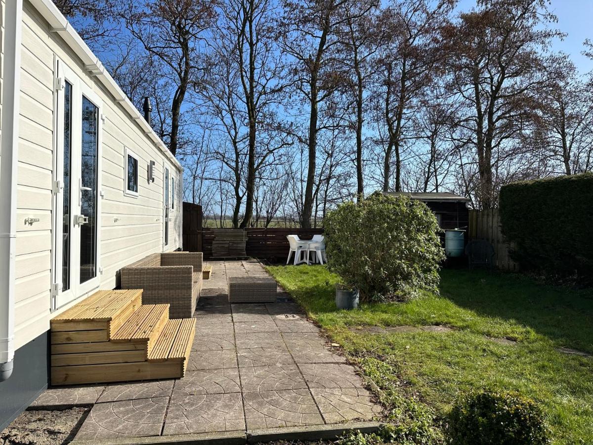 Chalet 550 Op Recreatiepark De Wielen シント・マールテン エクステリア 写真